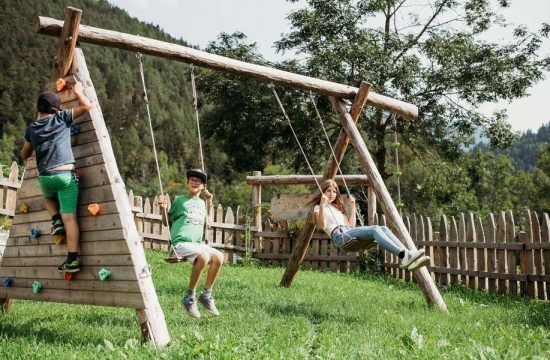 grosskarnaiderhof-luesen-suedtirol (3)