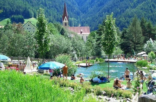 grosskarneiderhof-luesen-suedtirol